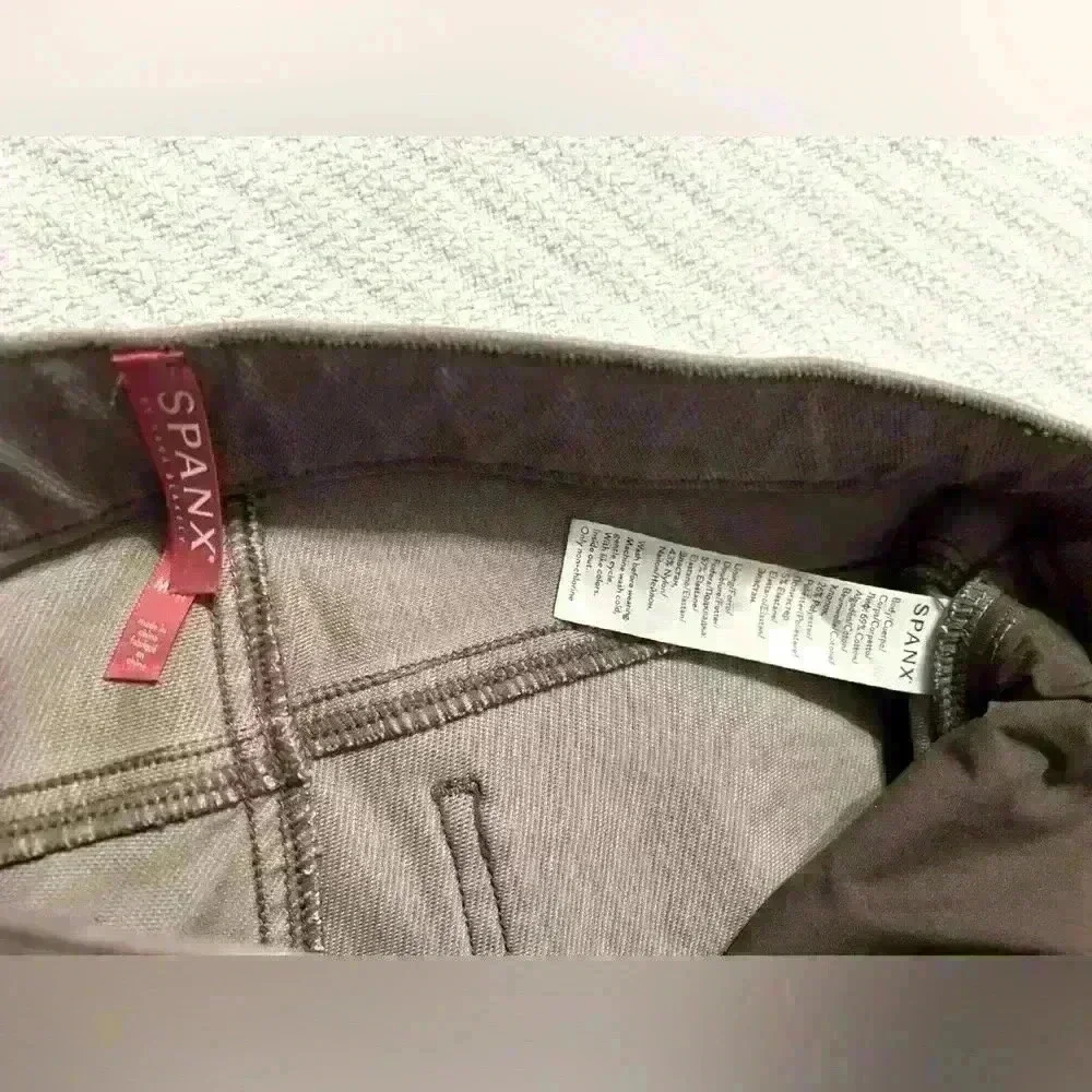 Spanx Gray Denim Pull On Jeans Control Top Shaping Jeggings Size Medium - Picture 4 of 7